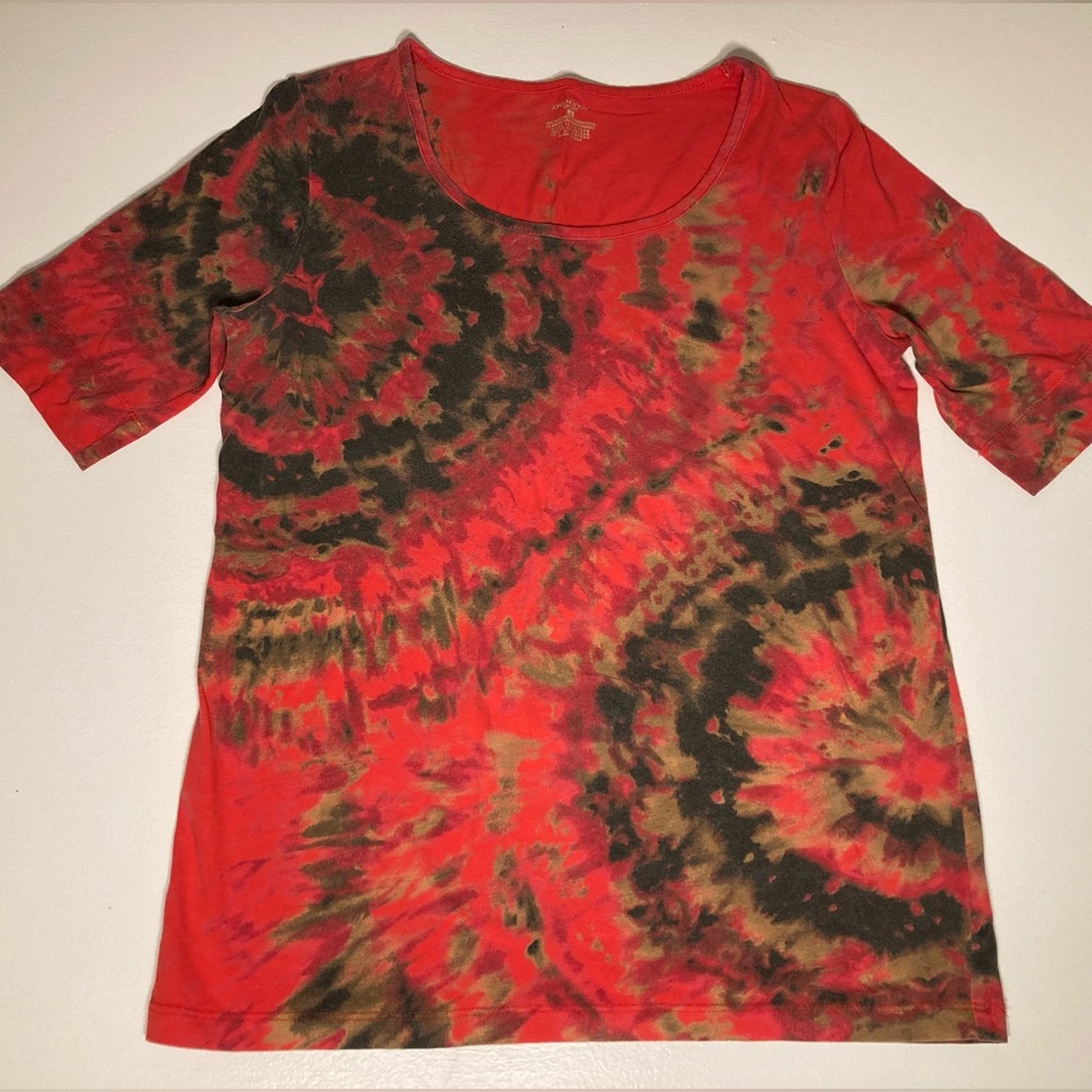 JONES NEW YORK SPORT TIE DYE T SHIRT EXCELLENT CONDITION SIZE M